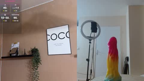 Snapshot of zoeythepinkmask chatting on November 22, 6:23 am Zoey online show from November 22, 6:23 am