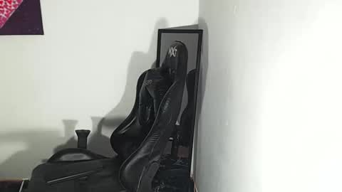 Snapshot of zol_gil03 chatting on September 17, 1:29 am zol_gil03 online show from September 17, 1:29 am