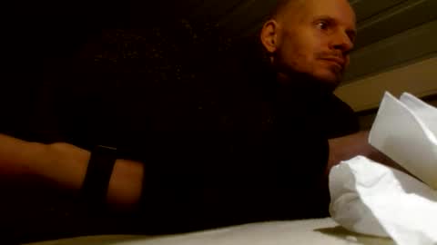 zolexthomas online show from December 6, 5:33 pm