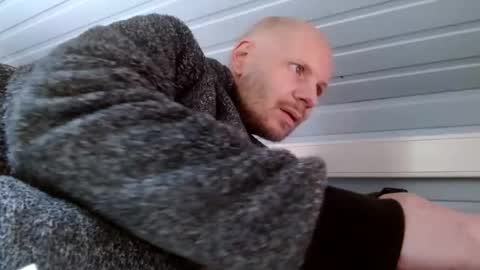 zolexthomas online show from December 14, 12:12 pm