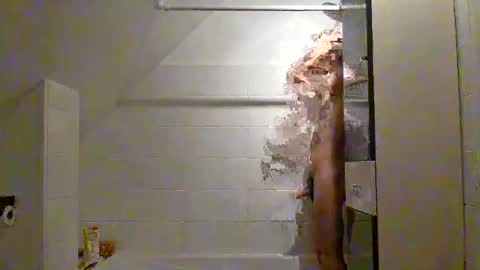 zom online show from November 30, 7:18 pm