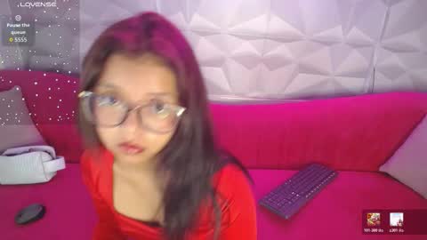 Zoe online show from February 13, 1:51 pm