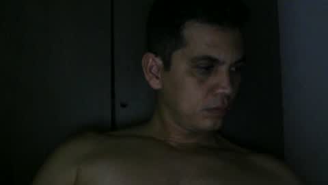 Snapshot of zoro_00 chatting on August 4, 1:31 am zoro_00 online show from August 4, 1:31 am