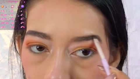 Violeta online show from October 25, 1:40 pm