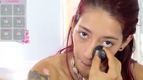 Snapshot of zorravioleta chatting on July 6, 2:14 pm Violeta online show from July 6, 2:14 pm