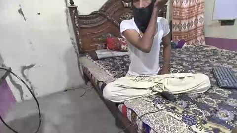 Snapshot of zoyakhan803 chatting on May 31, 8:54 pm zoyakhan803 online show from May 31, 8:54 pm
