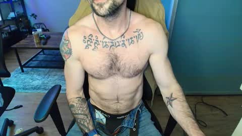 Zuko online show from February 1, 4:11 am