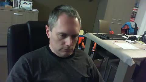 Snapshot of zultem chatting on February 5, 4:37 am zultem online show from February 5, 4:37 am