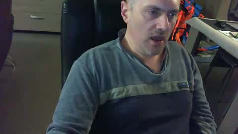 Snapshot of zultem chatting on March 7, 5:18 am zultem online show from March 7, 5:18 am