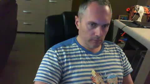 Snapshot of zultem chatting on October 6, 3:48 am zultem online show from October 6, 3:48 am