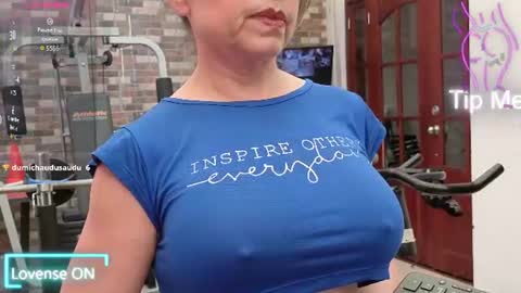 Snapshot of zuly_zahir_01 chatting on July 2, 6:36 pm zuly goode online show from July 2, 6:36 pm