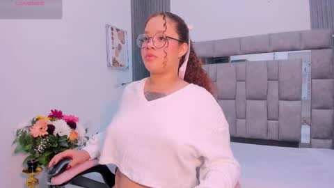 Zuly  online show from January 10, 12:51 pm