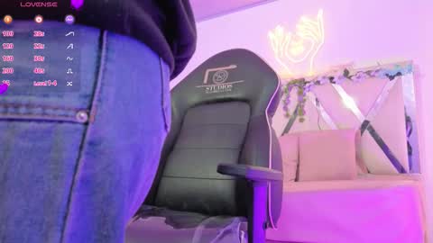 ZURY   online show from February 23, 11:29 am