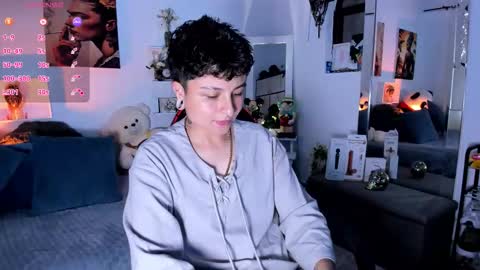 Snapshot of zuryramirez_ chatting on January 9, 7:26 pm Zury Ramirez online show from January 9, 7:26 pm