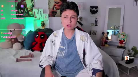 Snapshot of zuryramirez_ chatting on February 2, 9:02 pm Zury Ramirez online show from February 2, 9:02 pm