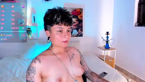 Snapshot of zuryramirez_ chatting on July 14, 2:05 am Zury Ramirez online show from July 14, 2:05 am