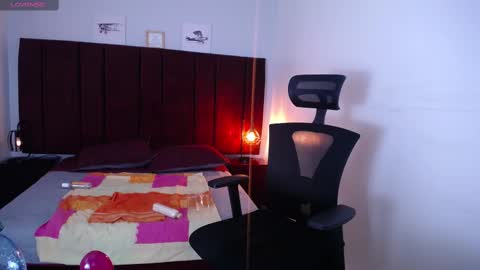 Zuzana21 online show from March 1, 4:11 pm