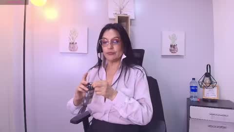 Zuzana21 online show from April 28, 1:05 pm