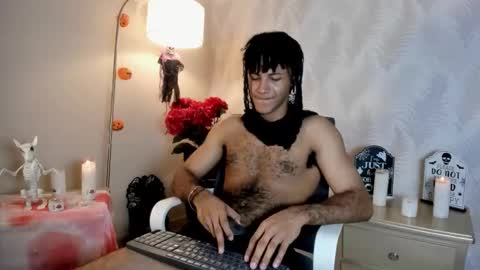 Snapshot of zyan_moreno chatting on October 29, 8:21 pm zyan_moreno online show from October 29, 8:21 pm