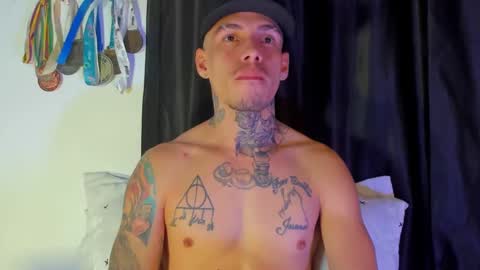 Snapshot of zyongarcia2020 chatting on January 25, 8:42 am zyon garcia online show from January 25, 8:42 am