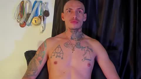 Snapshot of zyongarcia2020 chatting on February 23, 11:11 am zyon garcia online show from February 23, 11:11 am