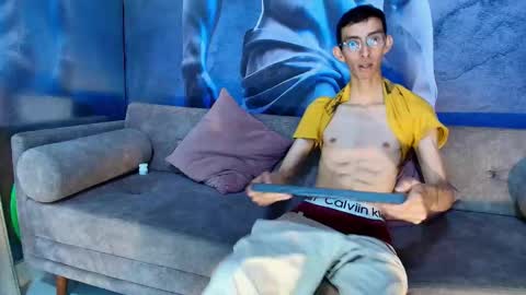 Zyro Nigth online show from October 23, 8:07 pm