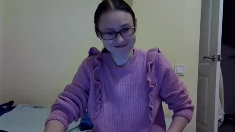 Zyuhre online show from October 8, 11:35 pm