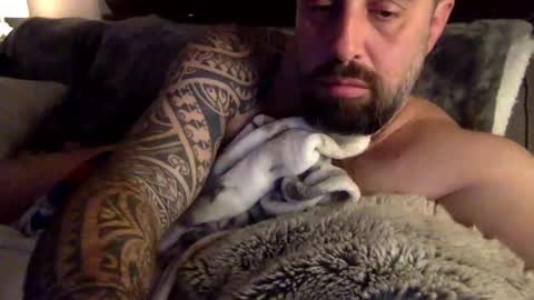 Snapshot of zzman9 chatting on February 6, 6:08 am ZZMan online show from February 6, 6:08 am