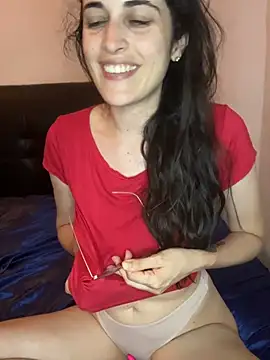 Snapshot of Lunaabbey chatting on August 7, 8:22 pm Lunaabbey online show from August 7, 8:22 pm