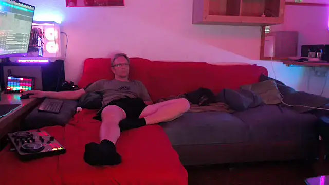 davidgntxxxxx online show from April 28, 5:29 pm
