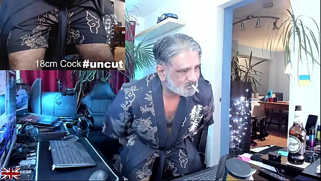 OnlineBossUK online show from December 22, 12:07 am