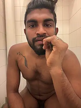 Snapshot of IviedWaster chatting on January 16, 1:37 am IviedWaster online show from January 16, 1:37 am