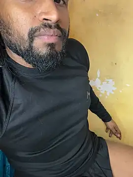 Snapshot of IviedWaster chatting on January 19, 1:10 am IviedWaster online show from January 19, 1:10 am