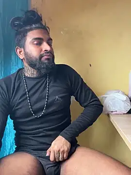 Snapshot of IviedWaster chatting on March 11, 12:44 am IviedWaster online show from March 11, 12:44 am