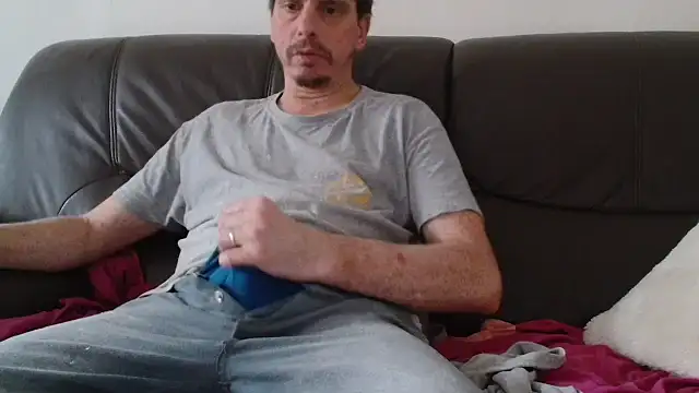 cloupefun online show from November 8, 8:03 am