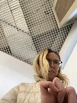 angelmommu online show from February 2, 12:02 pm