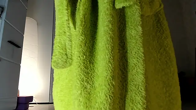 angelmommu online show from March 7, 7:19 am