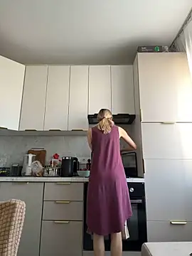 angelmommu online show from March 19, 2:13 pm