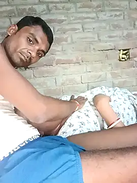 Snapshot of amritakk1298 chatting on October 6, 4:48 pm amritakk1298 online show from October 6, 4:48 pm