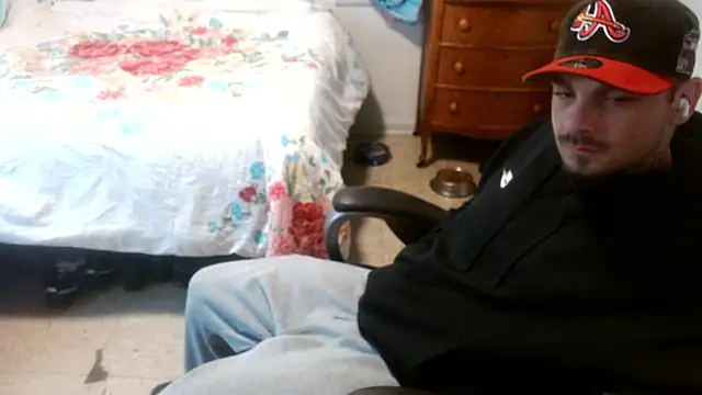 Snapshot of DADDY_KANE8--- chatting on May 4, 11:39 am DADDY KANE8--- online show from May 4, 11:39 am