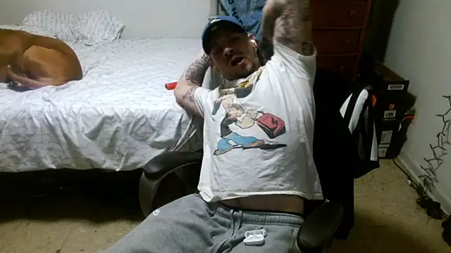 Snapshot of DADDY_KANE8--- chatting on May 6, 1:03 am DADDY KANE8--- online show from May 6, 1:03 am
