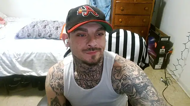 Snapshot of DADDY_KANE8--- chatting on May 6, 4:56 pm DADDY KANE8--- online show from May 6, 4:56 pm