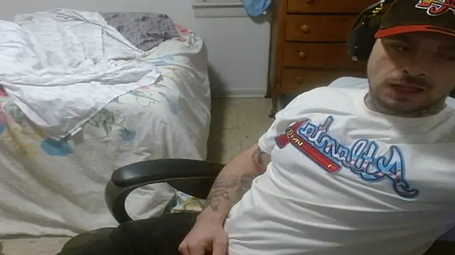 Snapshot of DADDY_KANE8--- chatting on June 1, 8:38 am DADDY KANE8--- online show from June 1, 8:38 am
