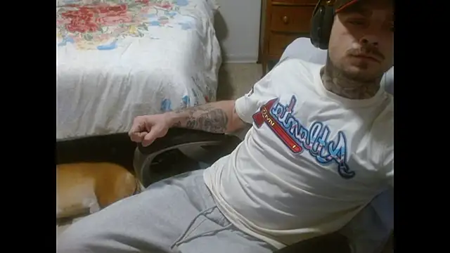 Snapshot of DADDY_KANE8--- chatting on June 1, 9:27 pm DADDY KANE8--- online show from June 1, 9:27 pm