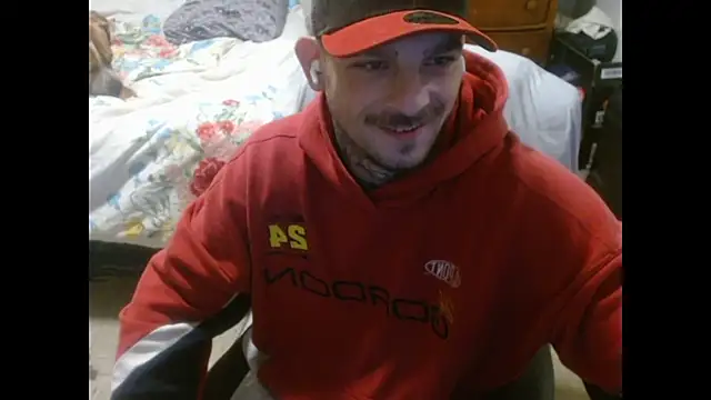 Snapshot of DADDY_KANE8--- chatting on June 3, 1:08 am DADDY KANE8--- online show from June 3, 1:08 am