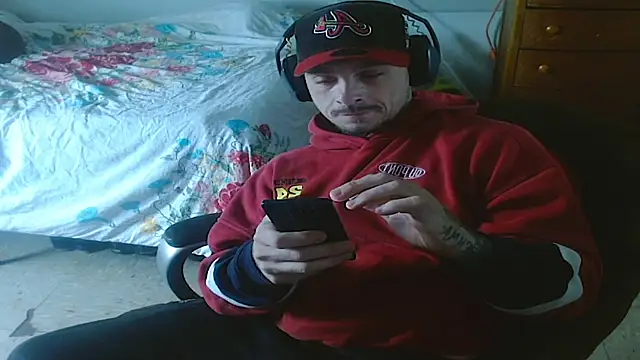 Snapshot of DADDY_KANE8--- chatting on June 8, 7:03 pm DADDY KANE8--- online show from June 8, 7:03 pm