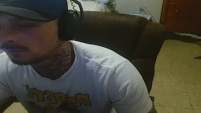 Snapshot of DADDY_KANE8--- chatting on June 10, 1:06 am DADDY KANE8--- online show from June 10, 1:06 am