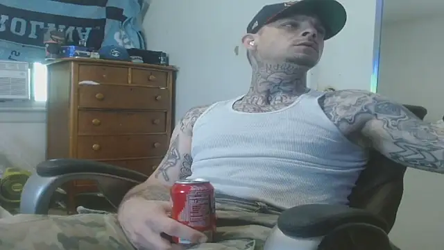 Snapshot of DADDY_KANE8--- chatting on June 11, 4:38 pm DADDY KANE8--- online show from June 11, 4:38 pm