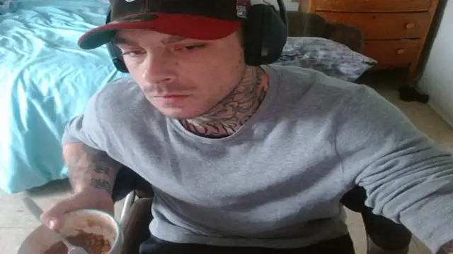 Snapshot of DADDY_KANE8--- chatting on July 12, 4:20 pm DADDY KANE8--- online show from July 12, 4:20 pm