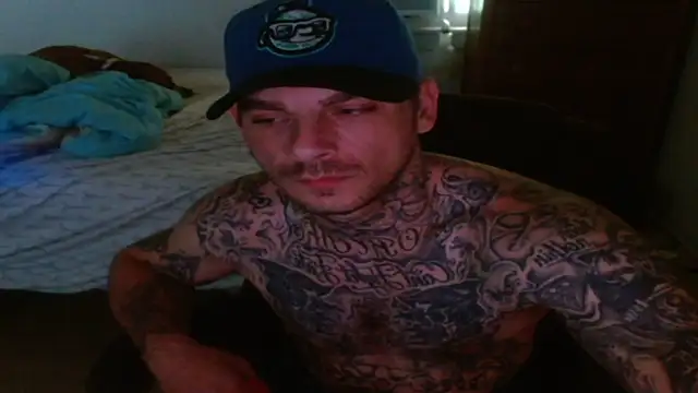 Snapshot of DADDY_KANE8--- chatting on July 15, 6:02 pm DADDY KANE8--- online show from July 15, 6:02 pm